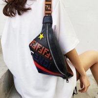 Луксозна кожена чанта/чантичка за кръст/талия и през рамо Fendi Фенди, снимка 11 - Чанти - 26733880