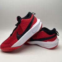 Nike Team Hustle D10 , снимка 3 - Детски маратонки - 42970216