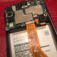 Samsung Galaxy A50 - За части, снимка 1 - Резервни части за телефони - 44885417