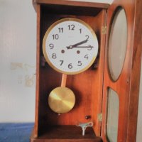 Стенни часовници,,Metron" механични с гонг., снимка 11 - Антикварни и старинни предмети - 40613609
