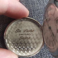 Дамски кварцов джобен часовник, снимка 3 - Антикварни и старинни предмети - 44912445