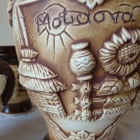 За любителите на релефната керамика – сервиз „Молдова“ , снимка 7 - Сервизи - 37383778