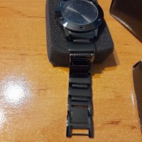Кварцов часовник Rene Furterer Paris, снимка 2 - Други ценни предмети - 39794368