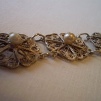 филигранена дамска гривна със перли, снимка 4 - Антикварни и старинни предмети - 40225070