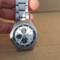 Часовник "Seiko"хронограф кварц Панда циферблат, снимка 1 - Мъжки - 44843853
