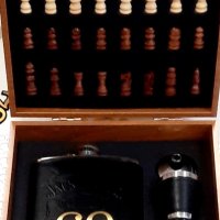 Шах с бутилка за алкохол - Подарък за кръгла годишнина 60, 70 или 80 години, снимка 3 - Подаръци за юбилей - 43541318