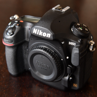 Nikon D850, снимка 1 - Фотоапарати - 44846992