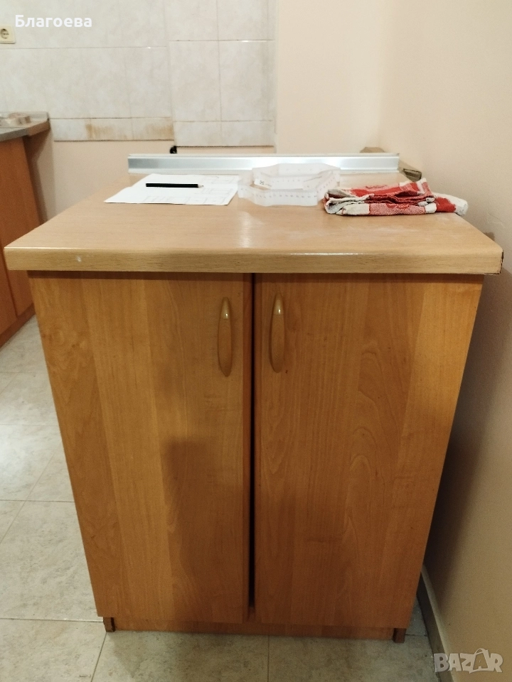 Шкафове за кухня / хол - всичко по 50 лв / брой , снимка 1