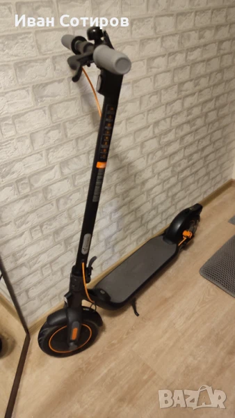 Електрическа тротинетка ninebot f40 (може и бартер), снимка 1