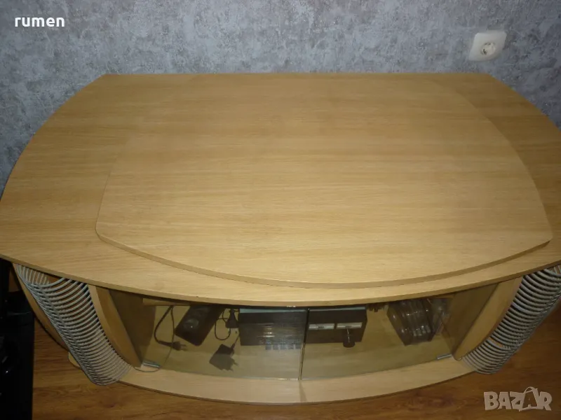 шкаф за аудио и видео, снимка 1