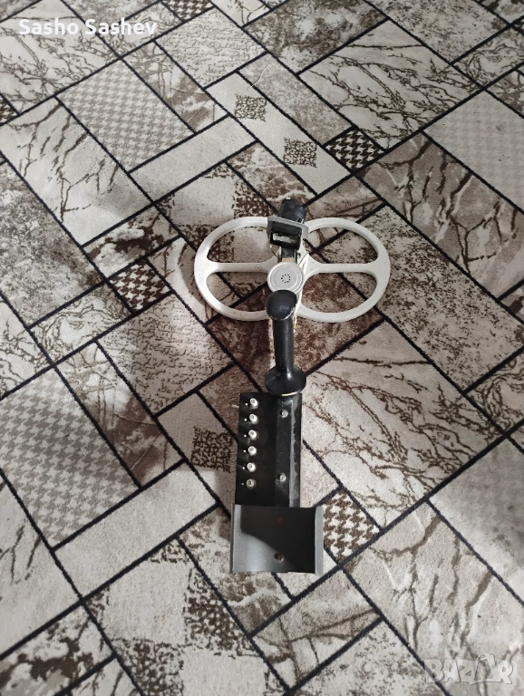 Продавам металотърсач Смядовка повече информация нека ми се обади 0 8 7 7 67 0 23, снимка 1