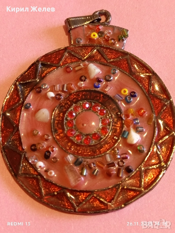 Красив медальон с кристали ADAYA емайл АРТ БИЖУ 18857, снимка 1