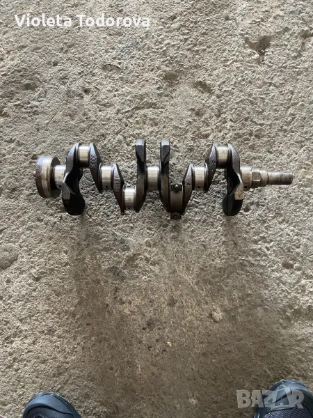 Коляно вал за Форд Фокус  116кс, снимка 1