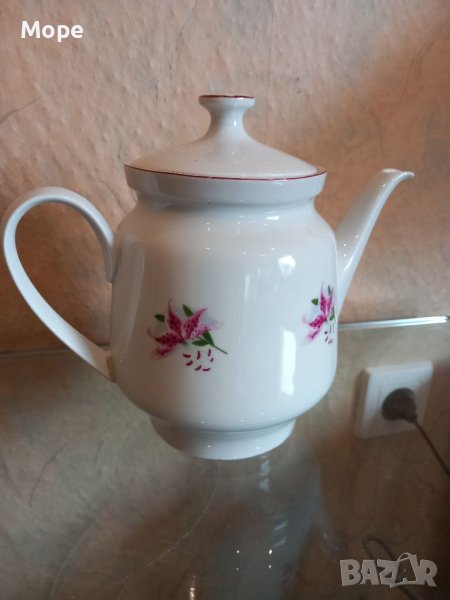 Порцеланов чайник , снимка 1