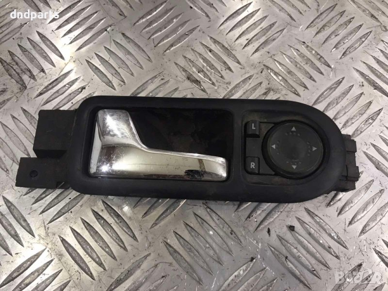 Предна лява вътрешна дръжка VW Golf 4,2000г., снимка 1