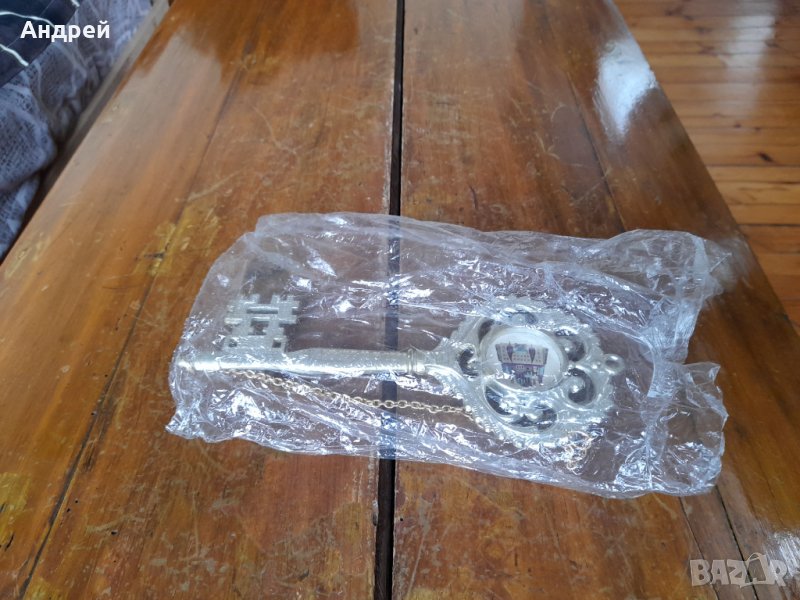 Стар сувенир ключ, снимка 1