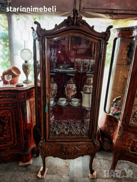 Антикварна дървена витрина , снимка 1