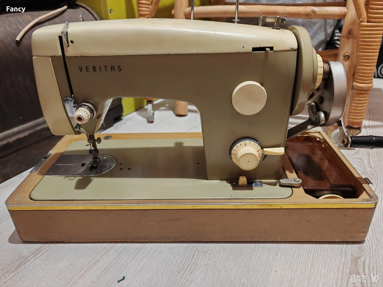 Шевна машина Veritas, снимка 1