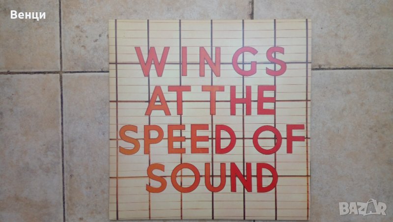 Грамофонна плоча  WINGS AT THE SPEED OF SAUND. LP., снимка 1