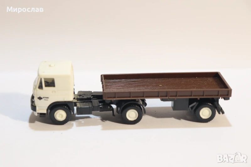 IGRA 1:87 H0 LIAZ SKODA КАМИОН МОДЕЛ КОЛИЧКА, снимка 1