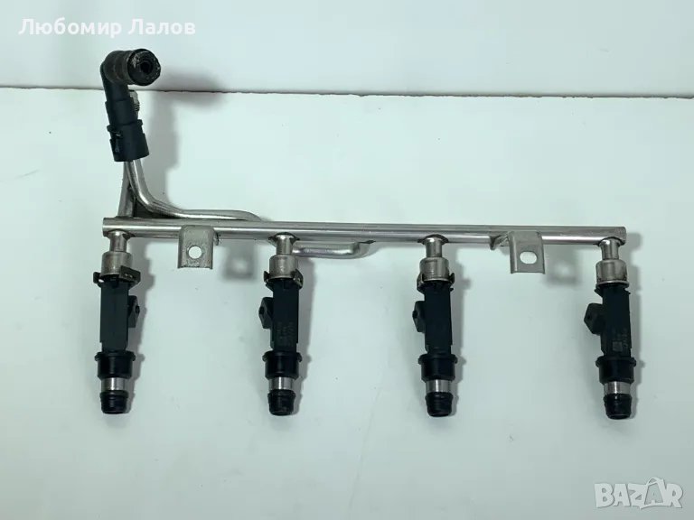 Горивна рейка с дюзи за Опел Астра Opel Astra 25317316, снимка 1