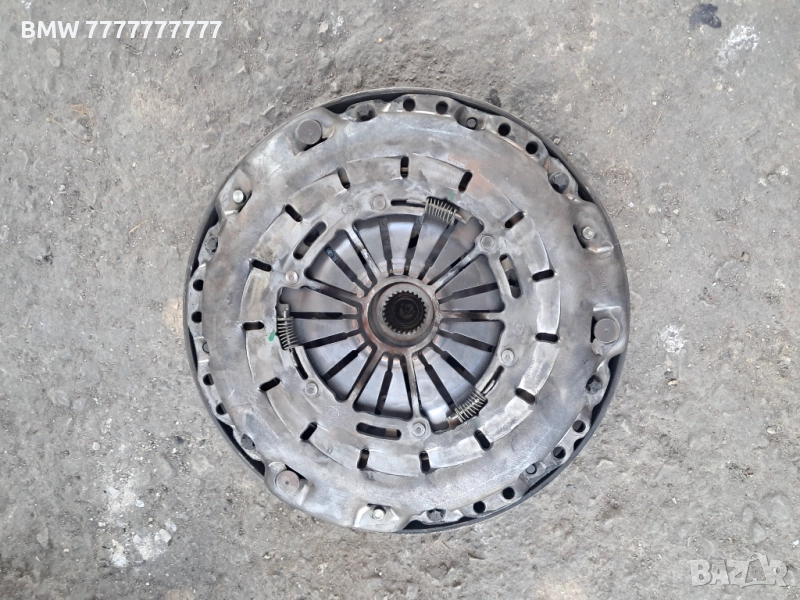 демпферен маховик съединител за Mercedes Vito 2.2 cdi, снимка 1