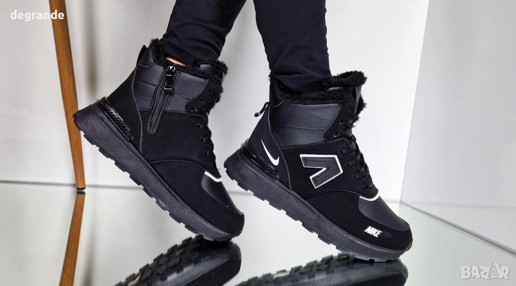 Дамски боти с вата Nike, снимка 1