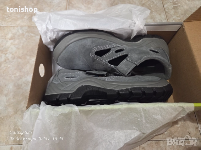 Чисто нови! Работни обувки , снимка 3 - Мъжки боти - 52692304