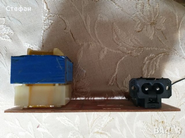 Трансформатор 220 на 10 в 3 кв. см в Мрежови адаптери в гр. Хасково ...