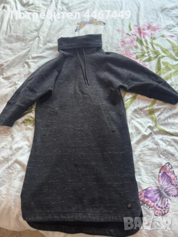 Рокля на Calvin Klein, размер S