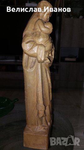 Дървена статуетка Богородица с Младенеца.Отлично състояние, снимка 2 - Статуетки - 43339091