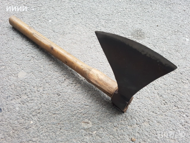 Топор брадва, снимка 2 - Антикварни и старинни предмети - 53154002