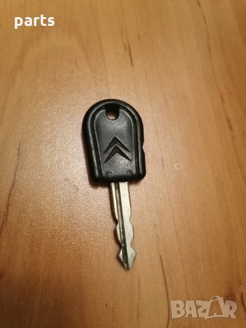 Контактен Ключ Ситроен - Citroen N:1 N, снимка 2 - Части - 33389937
