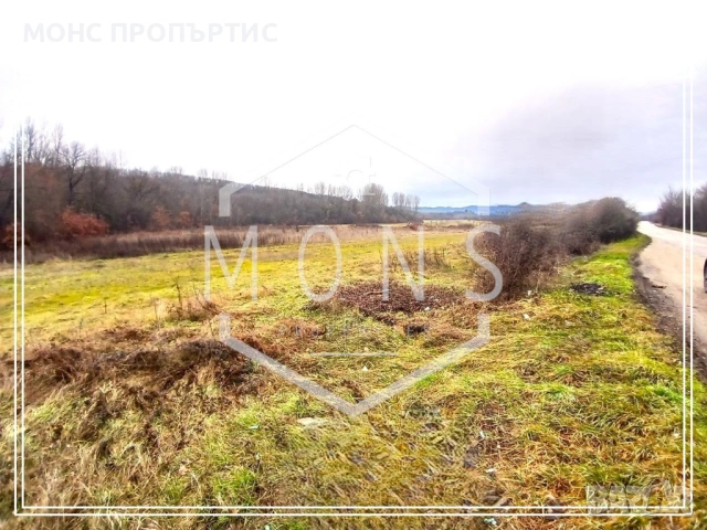 Земеделска площ с лице на асфалтов път, с. Душево, гр. Севлиево.