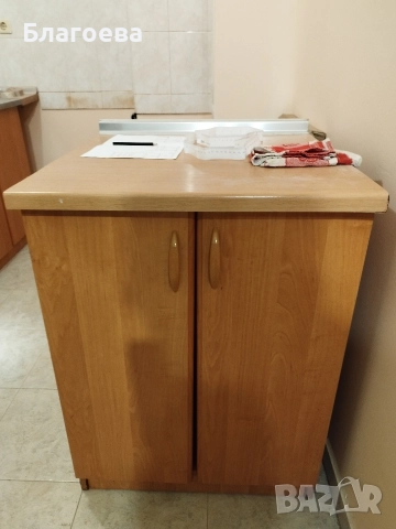 Кухненски шкафове всичко по 50 лв / брой , снимка 2 - Други - 52476196