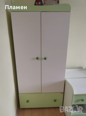 Легло и кошара в едно гардероб и бюро и матраци трансформиращи Lorelli, снимка 8 - Спални и легла - 52185600