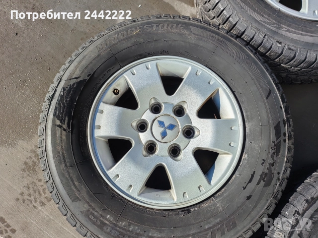 Mitsubishi Pajero, снимка 4 - Гуми и джанти - 52739927