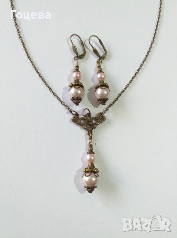 Красив бронзов Викториански Перлен комплект с розови кристални перли , снимка 2 - Бижутерийни комплекти - 40710038