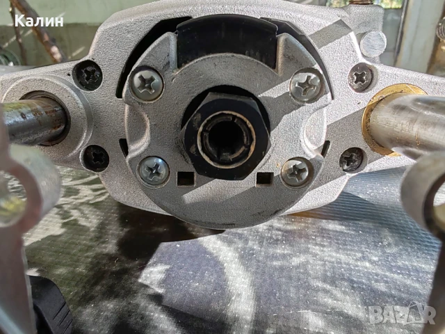 Dewalt dw615-qs оберфреза 1000w, снимка 8 - Други инструменти - 51319733