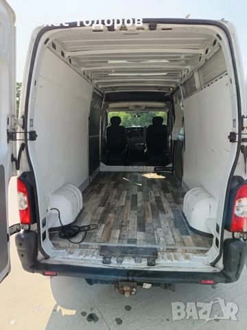 Renault Master 2,5dci, снимка 5 - Бусове и автобуси - 51031747