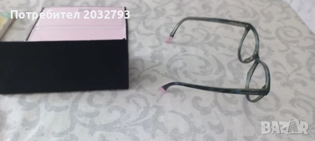 Рамки за диоптрични очила Victoria's secrets, снимка 2 - Слънчеви и диоптрични очила - 50869063