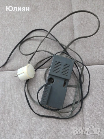 Захранване Unitra zatra ZMK-1 ,9V /400 mA , снимка 4 - Ресийвъри, усилватели, смесителни пултове - 51051177