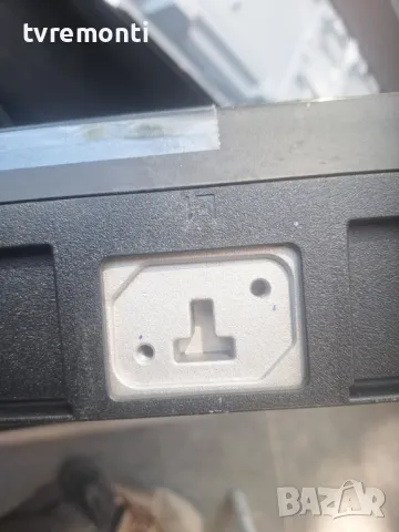 крачета оригинална стойка телевизор HISENSE модел 65A6K, снимка 3 - Стойки, 3D очила, аксесоари - 50066325