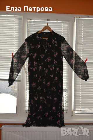 Банкетна черна тюлена рокля с подплата на цветя и рози., снимка 3 - Рокли - 43482286