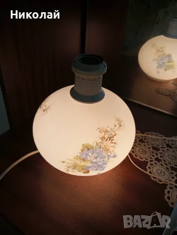 Красива нощна лампа със светещо тяло, снимка 8 - Антикварни и старинни предмети - 48277429