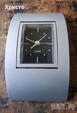часовник будилник за бюро с въртяща се база, кварцов, уникат, снимка 2 - Други - 38928467