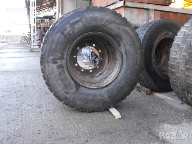 Джанти с гуми 18 R 22.5, снимка 3 - Гуми и джанти - 48143885