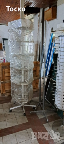 Щендери да дрехи, шапки, книги, очила, снимка 5 - Стелажи и щандове - 51669124