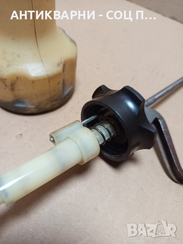 Стара Немска Ръчна Масльонка За Машини Техника. , снимка 6 - Антикварни и старинни предмети - 52189328