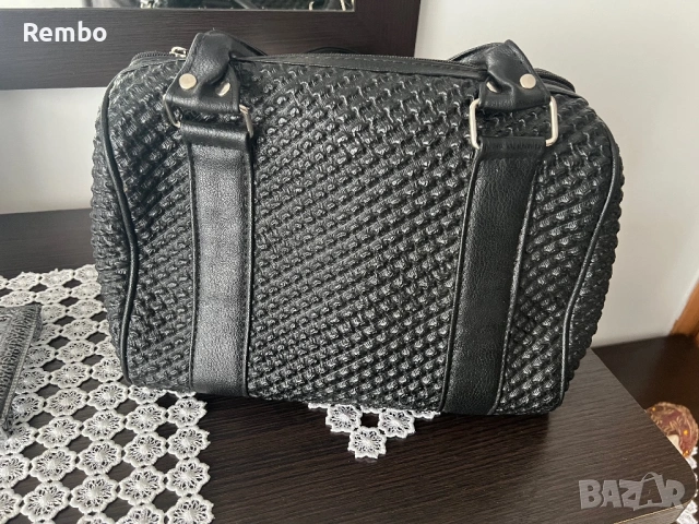 Дамска чанта Valentino, снимка 2 - Чанти - 53315159